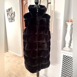 Via Spiga Faux Fur Vest